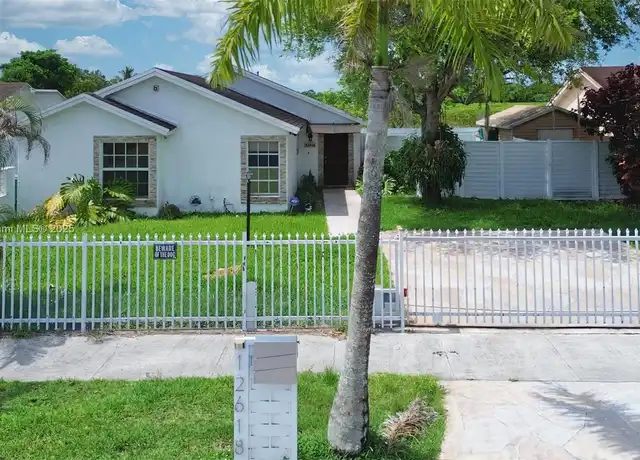 Property at 12618 SW 211th Ter, Miami, FL, 33177, 3 beds, 1 bath, [object Object]