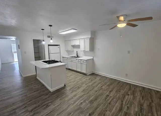 Property at 910 E Lemon St Unit 32, Tempe, AZ, 85281, 2 beds, 2 baths, [object Object]