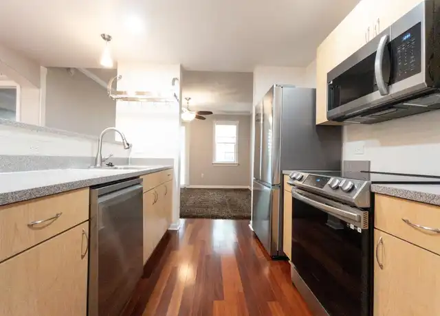 Property at 533 NE 3rd Ave #113, Fort Lauderdale, FL, 33301, 1 bed, 1 bath, [object Object]