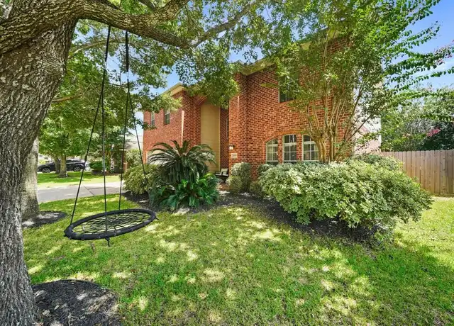 Property at 10008 Dawn Brook Dr, Pearland, TX, 77584, 4 beds, 2.5 baths, [object Object]