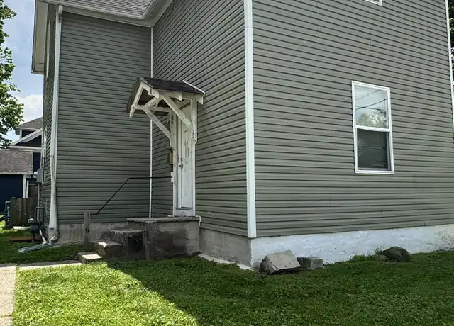 Property at 719 W Walnut St Unit 1UNIT 1, Kokomo, IN, 46901, 1 bed, 1 bath, [object Object]