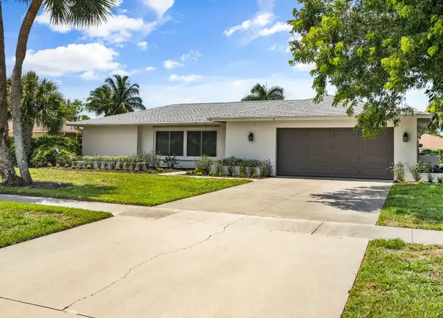 Property at 990 Nottingham Dr, Naples, FL, 34109, 4 beds, 2 baths, [object Object]