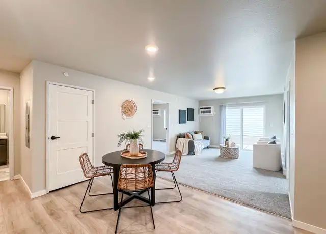 Property at 465 S Cliff Ave Unit 205, Harrisburg, SD, 57032, 2 beds, 2 baths, [object Object]