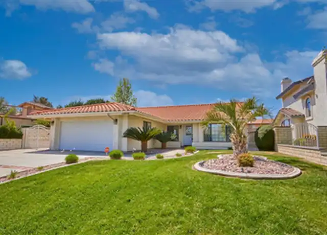 Property at 13050 Palos Grande Dr, Victorville, CA, 92395, 3 beds, 2 baths, [object Object]