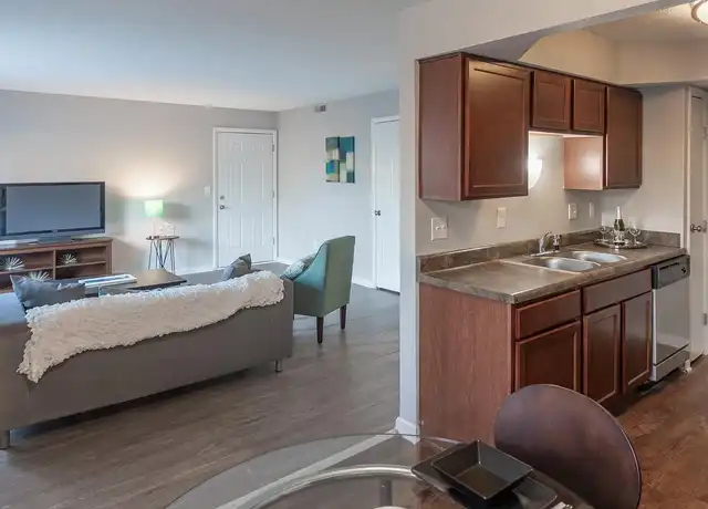 Property at 503 Stone Creek Way, Cincinnati, OH, 45255, 2 beds, 1 bath, [object Object]