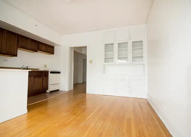 Property at 532-36 Hinman - 532 Hinman Ave, Evanston, IL, 60202, 1 bed, 1 bath, [object Object]