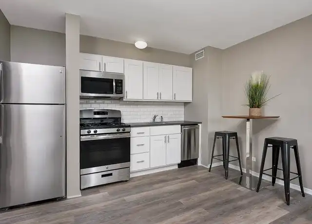 Property at 5550 S Dorchester Ave, Chicago, IL, 60637, 1 bed, 1 bath, [object Object]