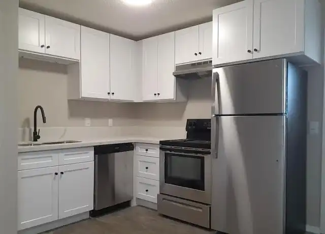 Property at Ashley Place Apartments - 220 Culver St, Chattanooga, TN, 37415, 1 bed, 1 bath, [object Object]