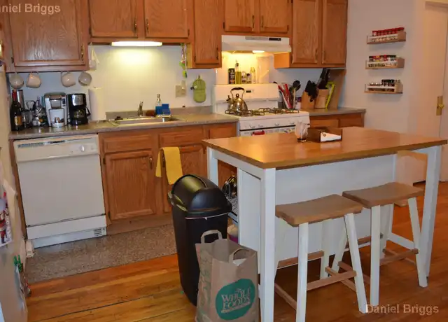 Property at 29 Cummings Rd Unit 4, Brighton, MA, 02135, 4 beds, 2 baths, [object Object]