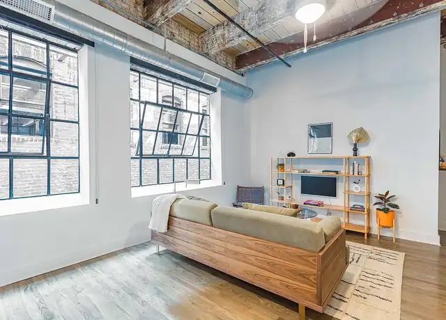 Property at Lofts At Abrams Fixtures - 565 Northside Dr SW, Atlanta, GA, 30310, 0-1 beds, 1 bath, [object Object]