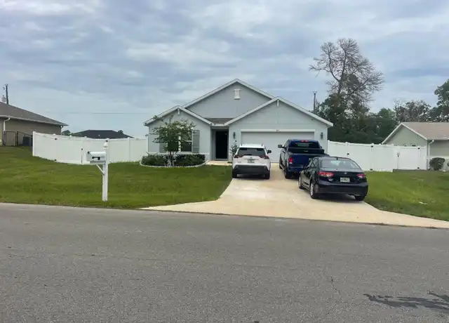 Property at 465 Marion Oaks Ln, Ocala, FL, 34473, 4 beds, 2 baths, [object Object]