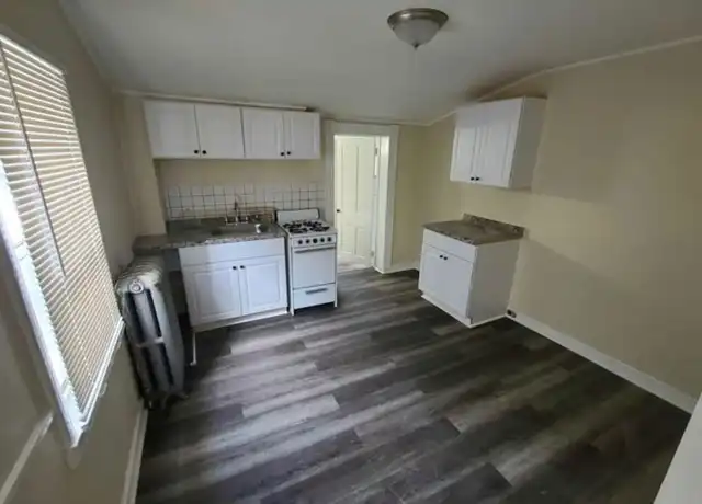 Property at 274 S Loudon Ave #2, Baltimore, MD, 21229, 2 beds, 1 bath, [object Object]