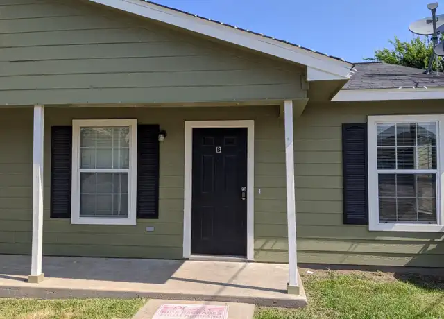 Property at 146 S Bend Ct Unit B, Willis, TX, 77378, 3 beds, 1 bath, [object Object]