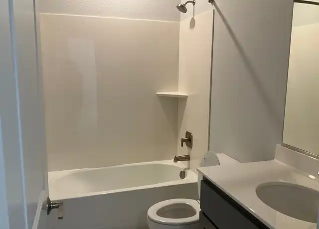 Property at 826 Shearwater Rd, Lathrop, CA, 95330, 4 beds, 2 baths, [object Object]