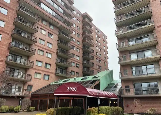 Property at 3920 Mystic Valley Pkwy #502, Medford, MA, 02155, 2 beds, 2 baths, [object Object]