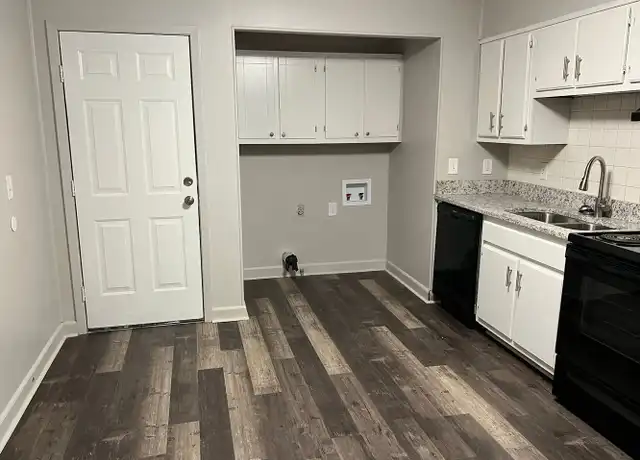 Property at 406 N Rogers St Unit 408 B, Jonesboro, AR, 72401, 2 beds, 1 bath, [object Object]