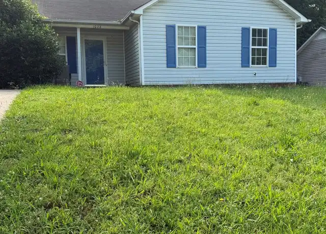 Property at 1028 Capps Hollow Dr, Charlotte, NC, 28216, 3 beds, 2 baths, [object Object]