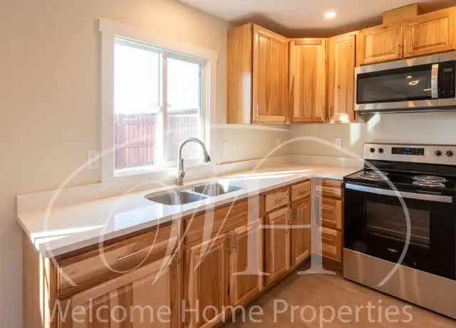 Property at 1914 Wallace St, Walla Walla, WA, 99362, 1 bed, 1 bath, [object Object]