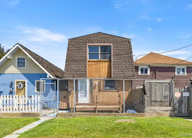 Property at 19 Walnut St, Wyandotte, MI, 48192, 2 beds, 1.5 baths, [object Object]