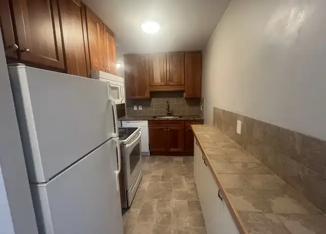 Property at 1011 Ruddiman Dr Unit 31, Muskegon, MI, 49445, 2 beds, 1 bath, [object Object]