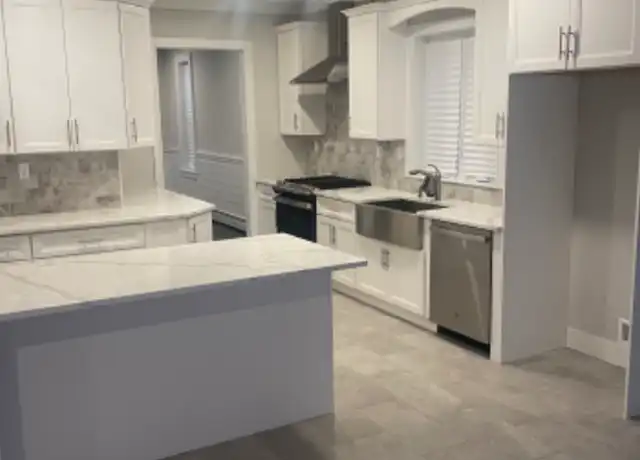 Property at 0 Ionia Ave Unit House, Staten Island, NY, 10312, 3 beds, 2 baths, [object Object]