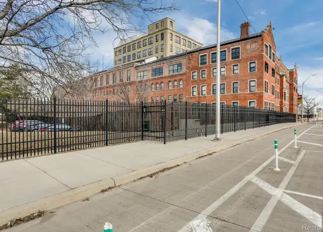 Property at 6533 E Jefferson Ave Unit 306J, Detroit, MI, 48207, 1 bed, 1 bath, [object Object]