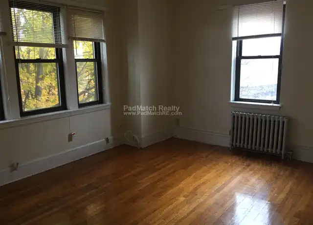 Property at 53 Fellsway W Unit 27, Medford, MA, 02155, 1 bed, 1 bath, [object Object]
