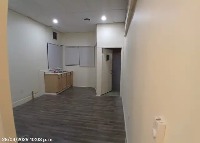 Property at 2030 W Greenfield Ave, Milwaukee, WI, 53204, 1 bed, 1 bath, [object Object]
