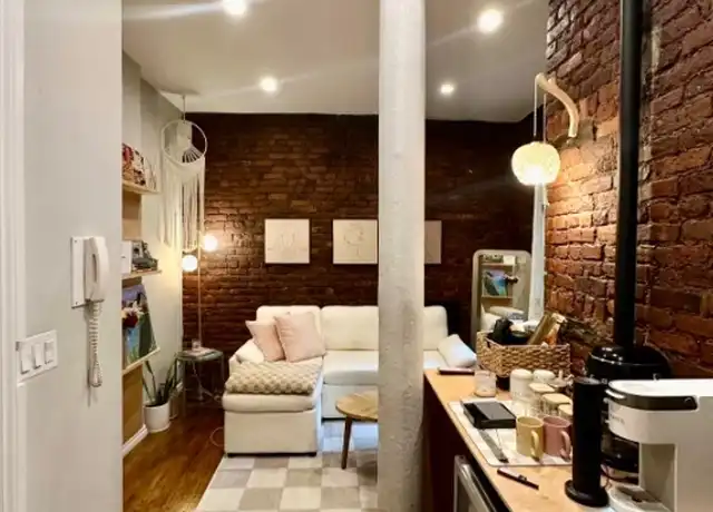 Property at 57 Thompson St Unit 1B, New York, NY, 10012, 1 bed, 1 bath, [object Object]