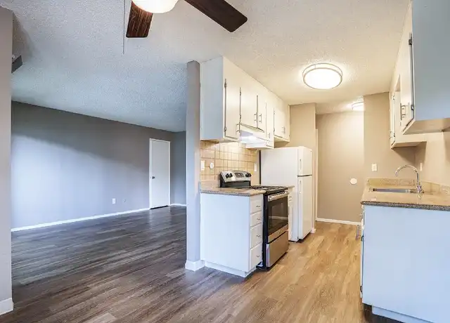 Property at Warring Street Apartments - 2461 Warring St, Berkeley, CA, 94704, 2 beds, 1 bath, [object Object]