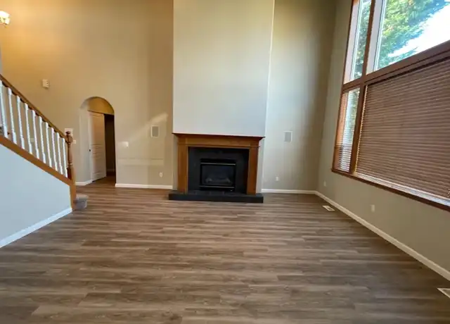 Property at 11813 184th St E Unit s6, Puyallup, WA, 98374, 4 beds, 3.5 baths, [object Object]