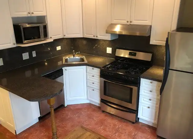 Property at 2848 N Francisco Ave Unit 2B, Chicago, IL, 60618, 2 beds, 1 bath, [object Object]