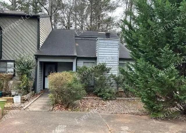 Property at 293 Pam Ln SW, Marietta, GA, 30064, 1 bed, 2 baths, [object Object]