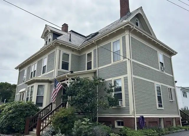 Property at 54 Bromfield St #2, Newburyport, MA, 01950, 1 bed, 1 bath, [object Object]