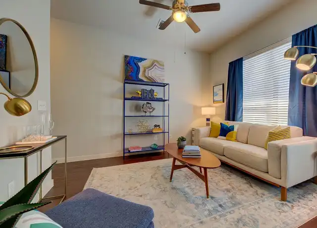 Property at The Can Plant Residences at Pearl - 122 Roy Smith St, San Antonio, TX, 78215, 0 beds, 1 bath, [object Object]