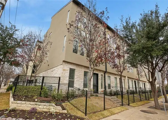 Property at 1600 N Haskell Ave #11, Dallas, TX, 75204, 2 beds, 2.5 baths, [object Object]