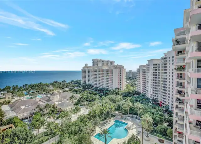 Property at 781 Crandon Blvd #1601, Key Biscayne, FL, 33149, 4 beds, 4 baths, [object Object]