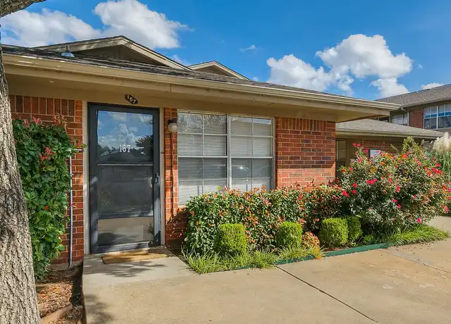 Property at Grand Off Western - 3708 S Douglas Ave, Oklahoma City, OK, 73109, 1 bed, 1 bath, [object Object]