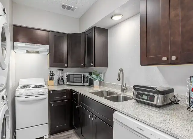 Property at Grand Off Western - 3708 S Douglas Ave, Oklahoma City, OK, 73109, 1-2 bed, 1 bath, [object Object]