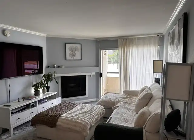 Property at 5565 Canoga Ave #113, Woodland Hills, CA, 91367, 2 beds, 2 baths, [object Object]