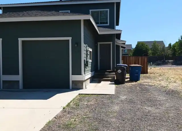 Property at 1413 SW 27th St Unit MS-1415, Redmond, OR, 97756, 3 beds, 2.5 baths, [object Object]