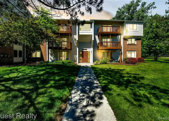 Property at 30028 W 12 Mile Rd, Farmington Hills, MI, 48334, 1 bed, 1 bath, [object Object]