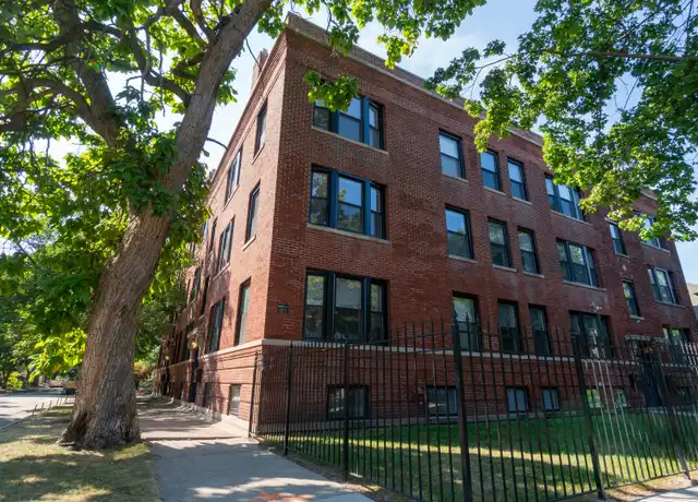 Property at 1706 W Balmoral Ave Unit 3, Chicago, IL, 60640, 2 beds, 1 bath, [object Object]