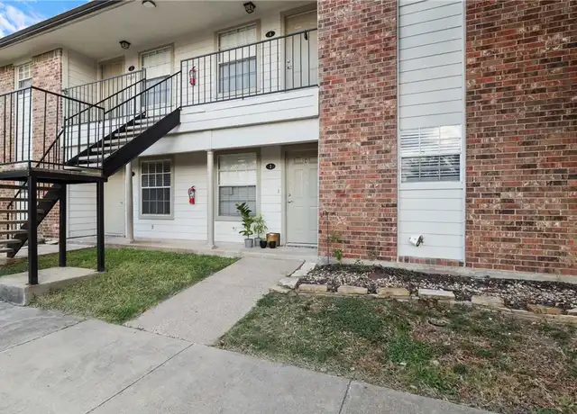 Property at 2100 Southwood Dr Unit 16, College Station, TX, 77840, 3 beds, 2 baths, [object Object]