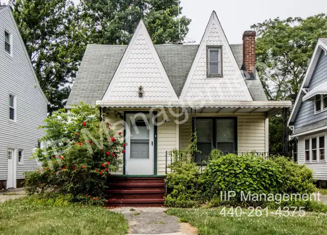 Property at 340 E 197th St, Cleveland, OH, 44119, 3 beds, 1 bath, [object Object]