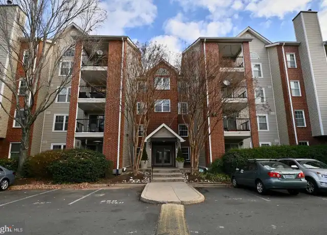 Property at 3315 Wyndham Cir #4236, Alexandria, VA, 22302, 2 beds, 2 baths, [object Object]