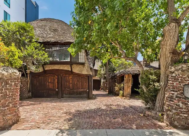 Property at 3825 Dunn Dr Unit 3825 1/4, Culver City, CA, 90232, 1 bed, 1 bath, [object Object]