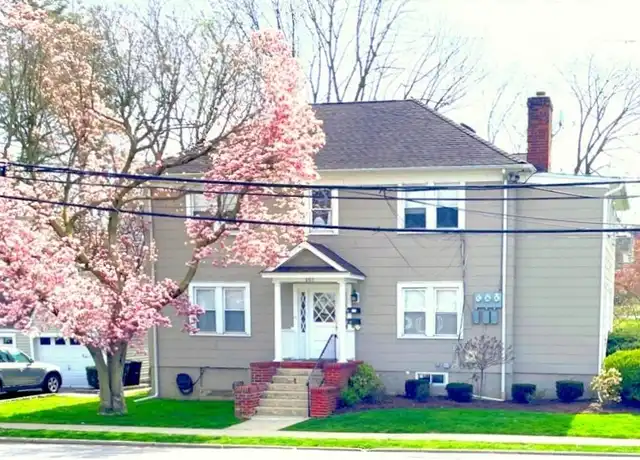 Property at 601 1st St Unit 1, Mamaroneck, NY, 10543, 2 beds, 1 bath, [object Object]