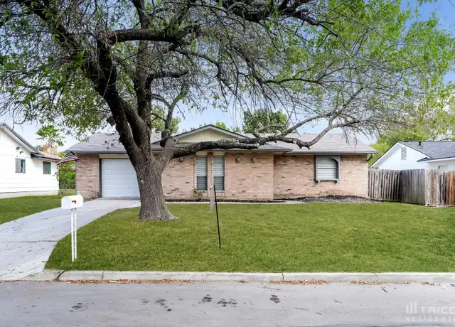 Property at 206 Royal Dr, Converse, TX, 78109, 3 beds, 2 baths, [object Object]