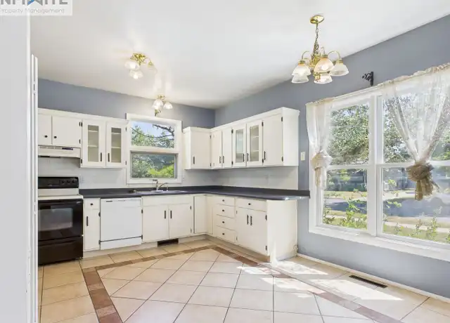 Property at 319 S 9th Ave, Bozeman, MT, 59715, 3 beds, 1 bath, [object Object]